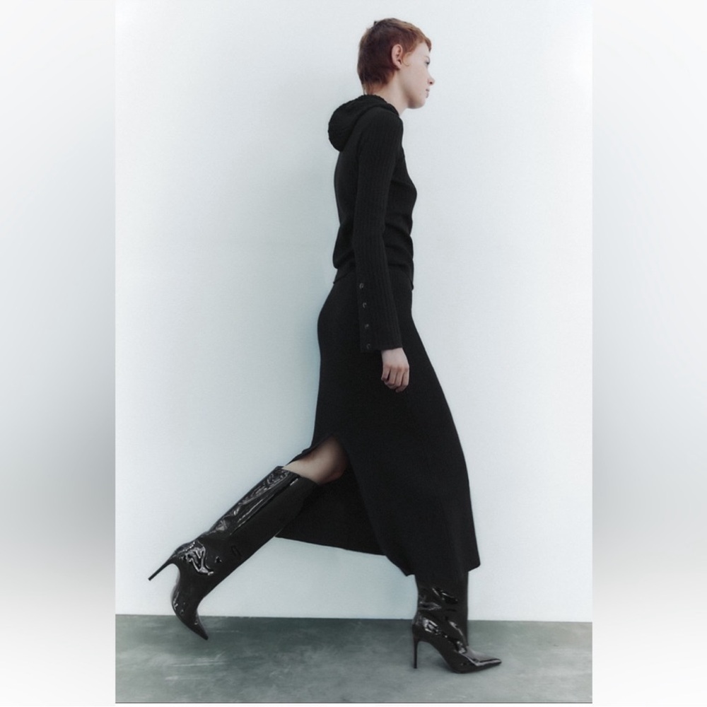 FAUX PATENT KNEE HIGH HEELED BOOTS 39
